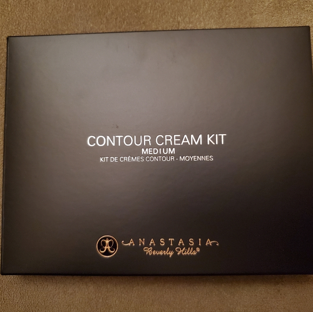 Anastasia Beverly Hills Cream Contour Pallet